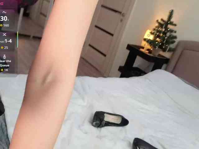 FemdomLadyMaria webcam