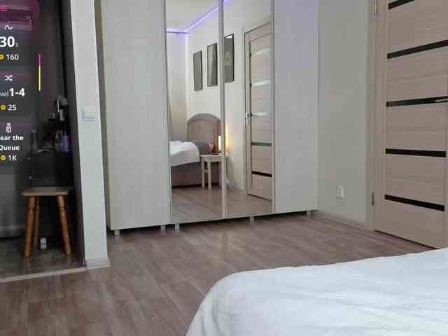 FemdomLadyMaria webcam