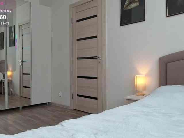 FemdomLadyMaria webcam