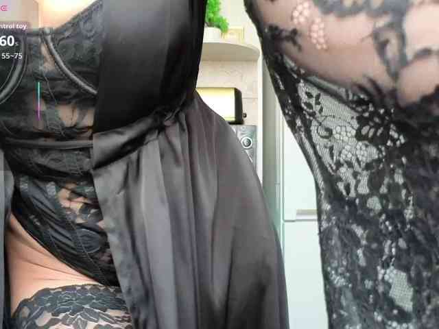 FemdomLadyMaria webcam