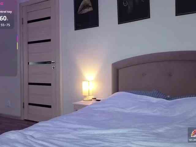 FemdomLadyMaria webcam