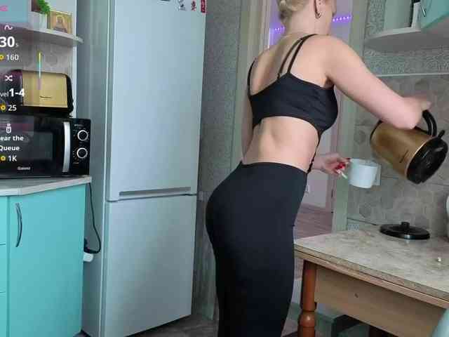 FemdomLadyMaria webcam