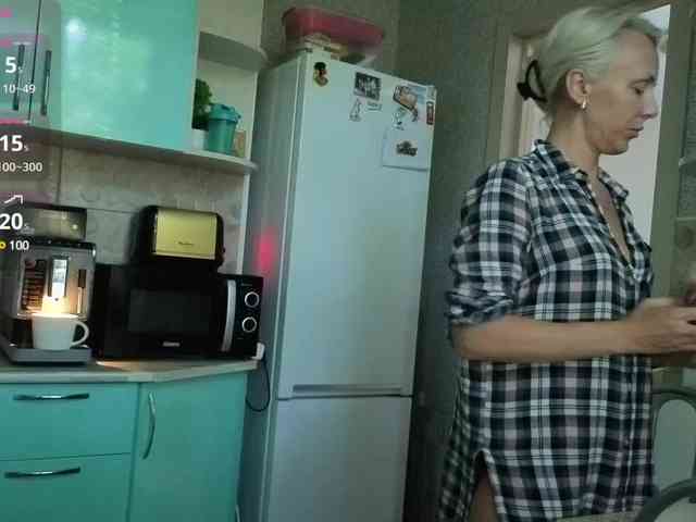 FemdomLedyMaria webcam
