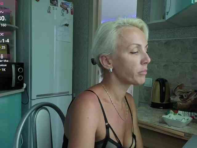 FemdomLedyMaria webcam