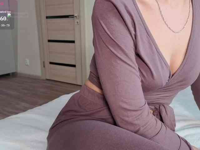 FemdomLadyMaria webcam