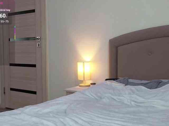 FemdomLadyMaria webcam