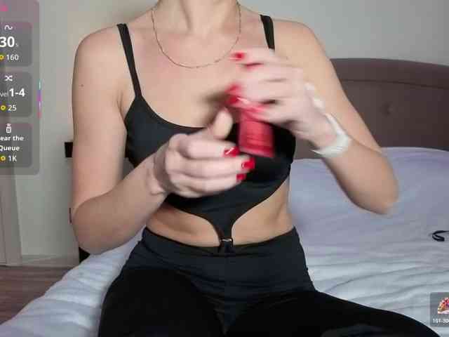 FemdomLadyMaria webcam