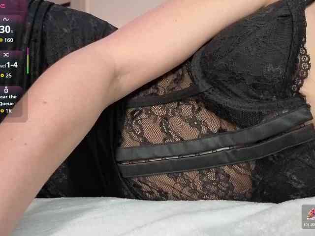 FemdomLadyMaria webcam