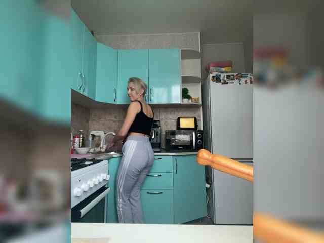 FemdomLadyMaria webcam