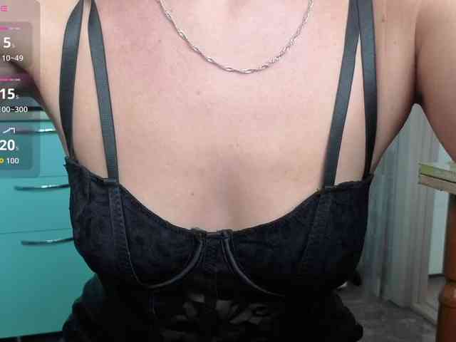 FemdomLedyMaria webcam