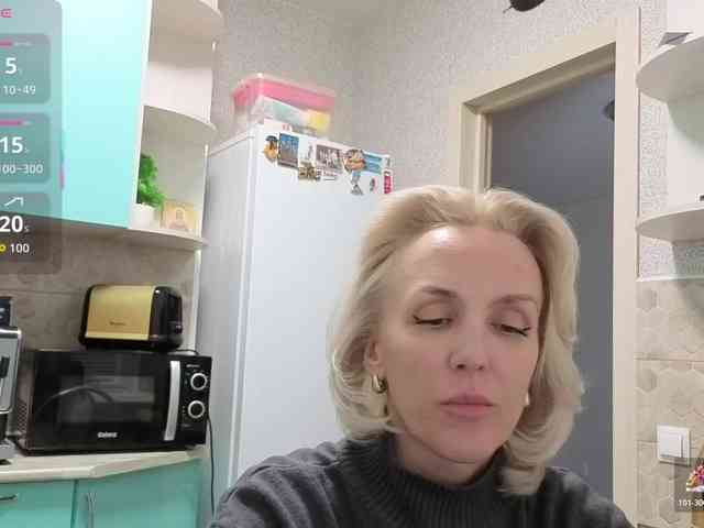 FemdomLadyMaria webcam