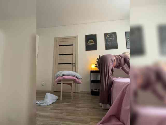 FemdomLadyMaria webcam