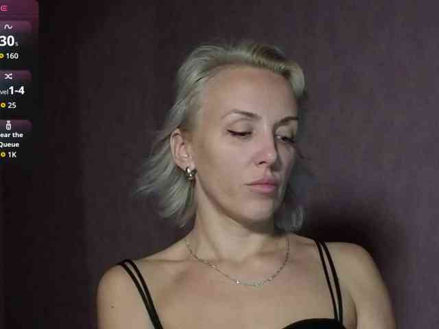 FemdomLedyMaria webcam