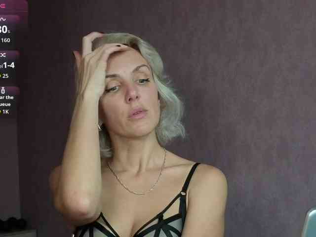 FemdomLedyMaria webcam