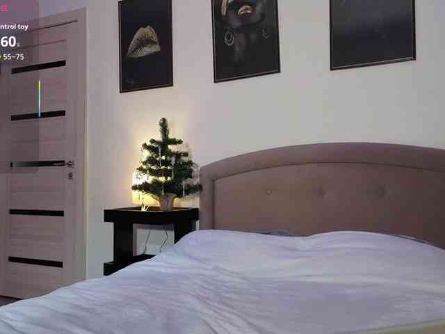 FemdomLadyMaria webcam