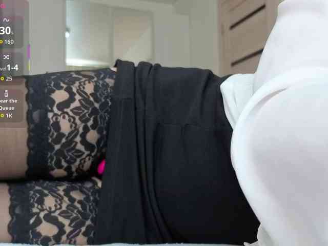 FemdomLadyMaria webcam