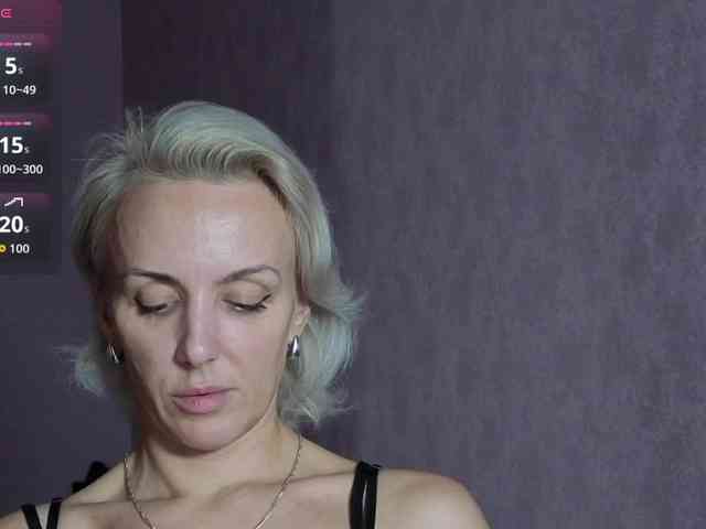 FemdomLedyMaria webcam