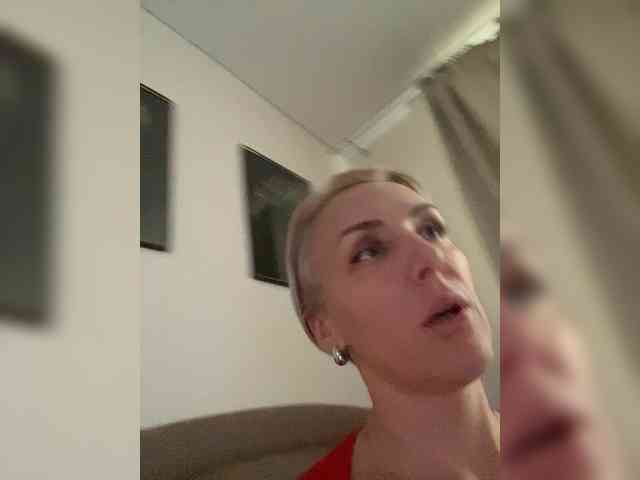 FemdomLadyMaria webcam