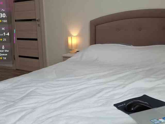 FemdomLadyMaria webcam