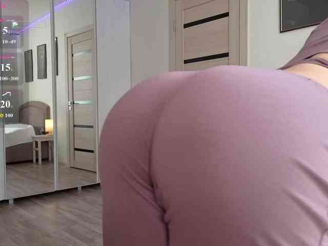 FemdomLadyMaria webcam