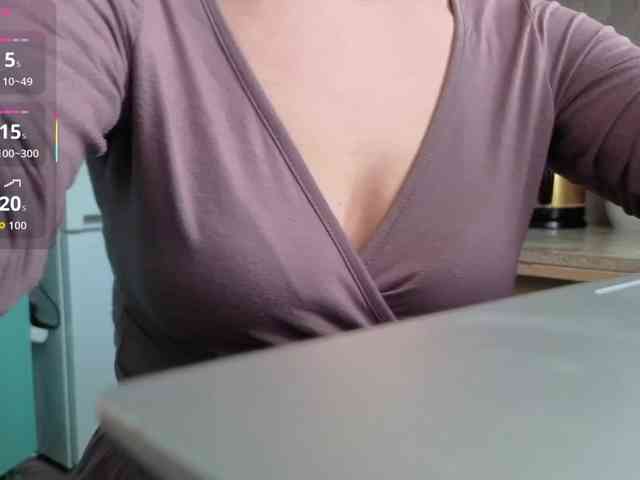 FemdomLadyMaria webcam