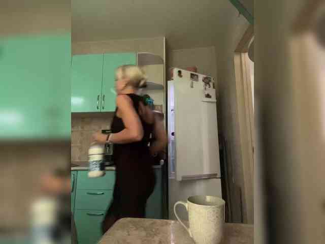 FemdomLedyMaria webcam
