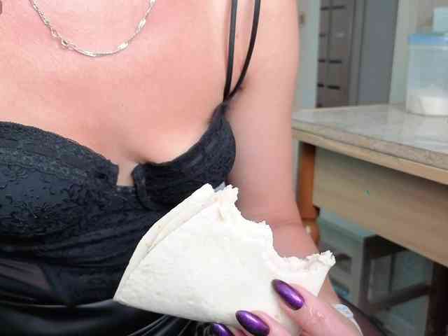 FemdomLadyMaria webcam