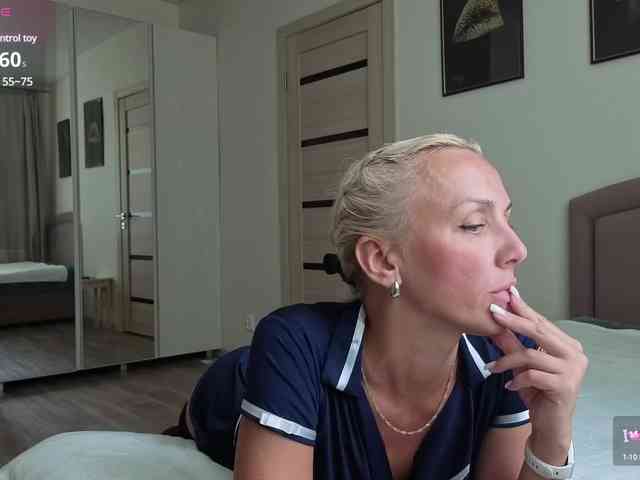FemdomLedyMaria webcam