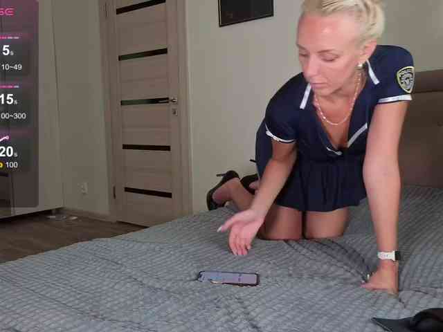 FemdomLedyMaria webcam