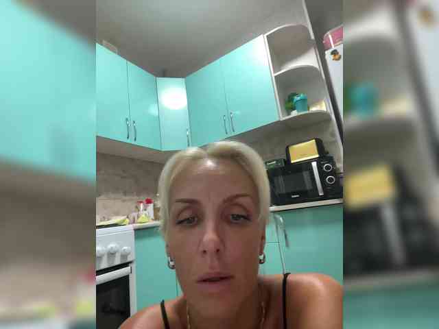 FemdomLedyMaria webcam