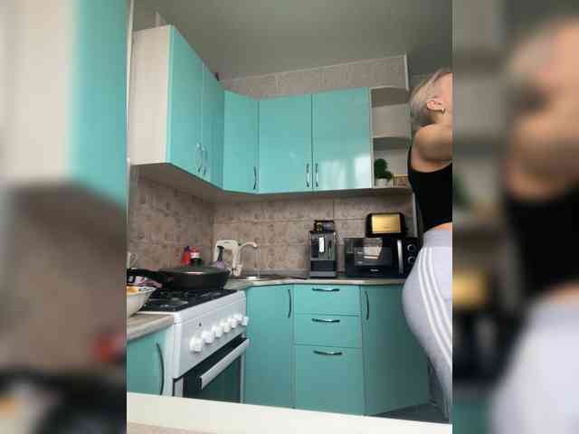 FemdomLadyMaria webcam