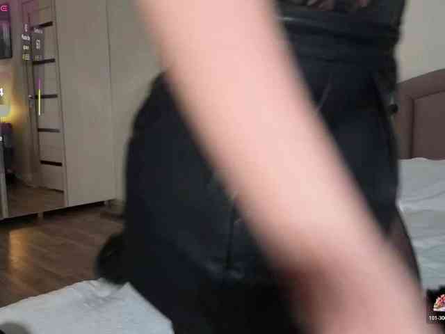 FemdomLadyMaria webcam