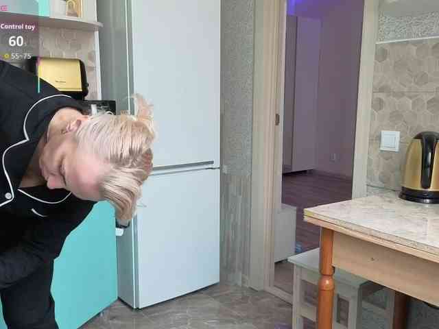 FemdomLadyMaria webcam