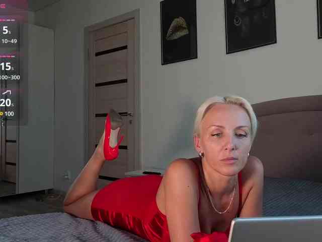 FemdomLedyMaria webcam