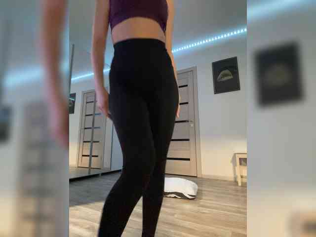 FemdomLadyMaria webcam