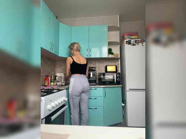 FemdomLadyMaria webcam