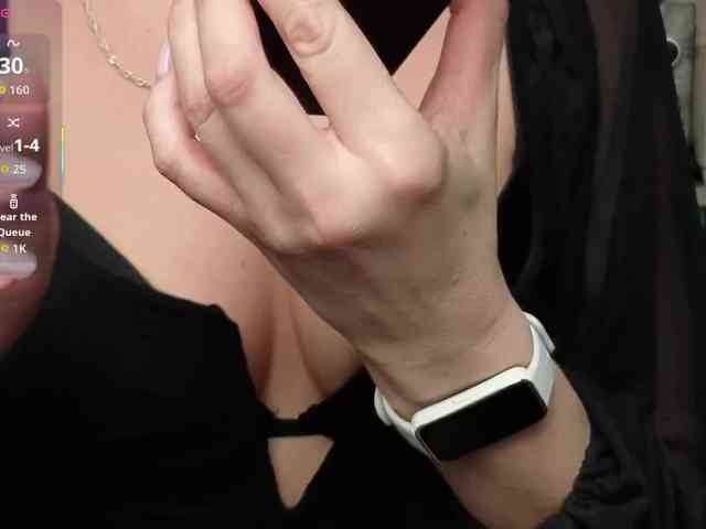 FemdomLadyMaria webcam