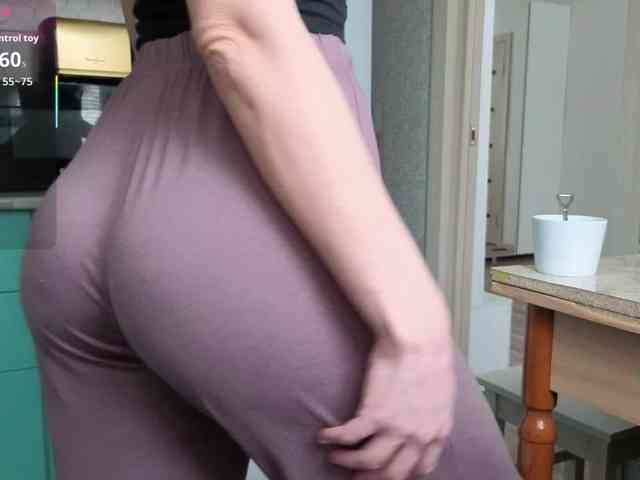 FemdomLadyMaria webcam