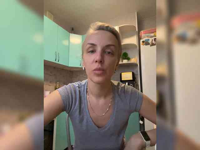 FemdomLadyMaria webcam