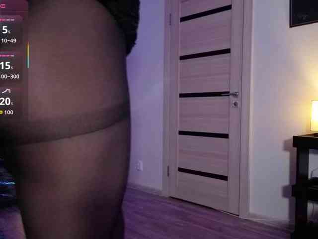 FemdomLadyMaria webcam