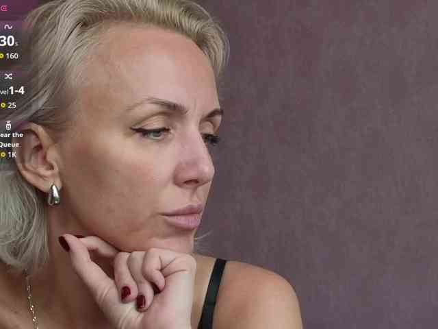 FemdomLedyMaria webcam