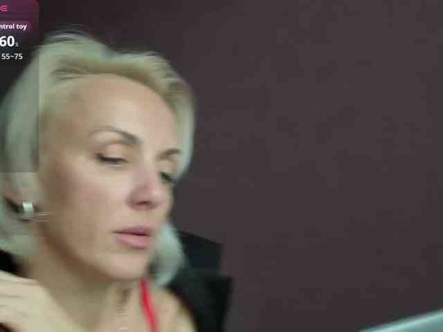 FemdomLedyMaria webcam