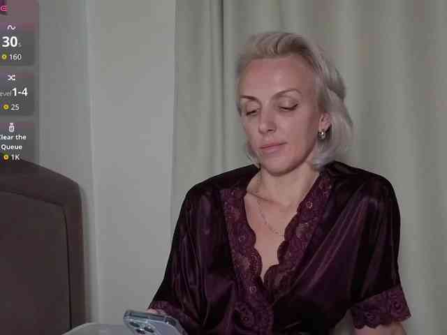 FemdomLedyMaria webcam