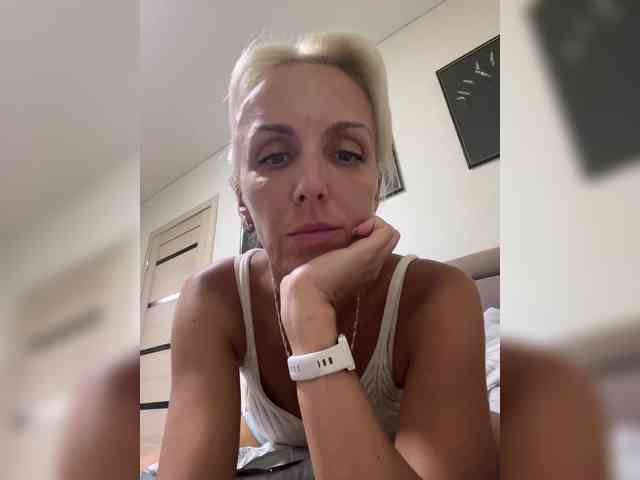 FemdomLedyMaria webcam