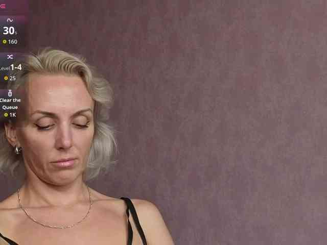 FemdomLedyMaria webcam