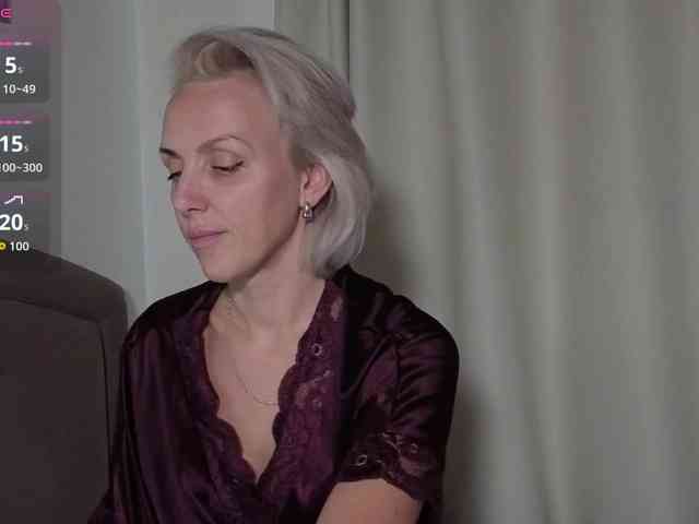 FemdomLedyMaria webcam