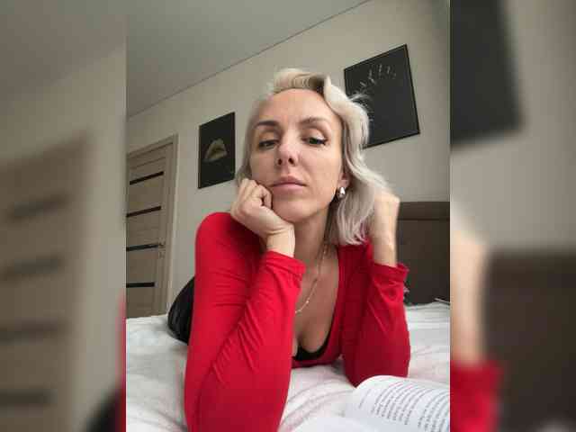 FemdomLedyMaria webcam