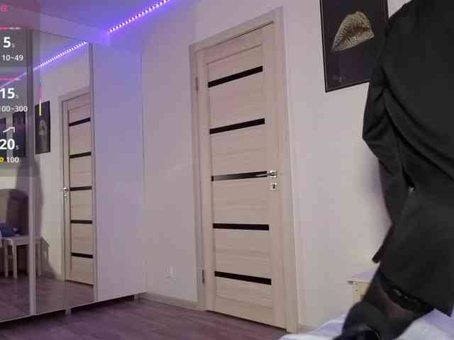 FemdomLadyMaria webcam