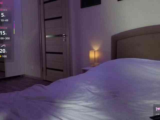 FemdomLadyMaria webcam