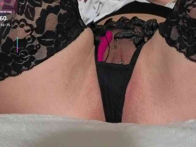 FemdomLadyMaria webcam